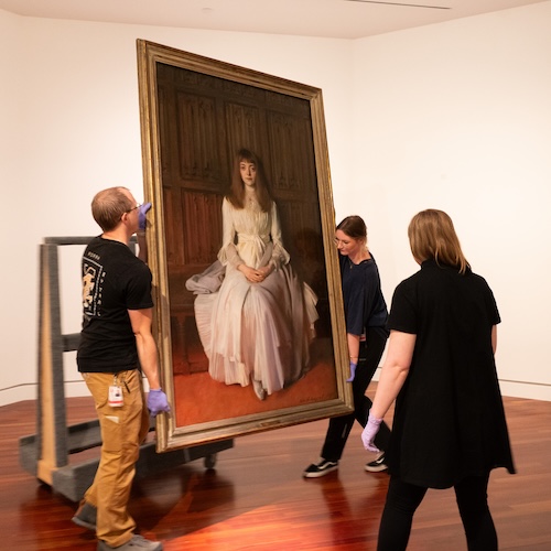 Museum staff transport Portrait of Miss Elsie Palmer by John Singer Sargent